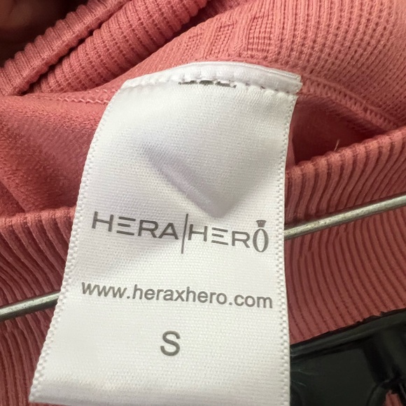 Hera Hero woman’s Hot Pink crop leggings in small New - Picture 3 of 4